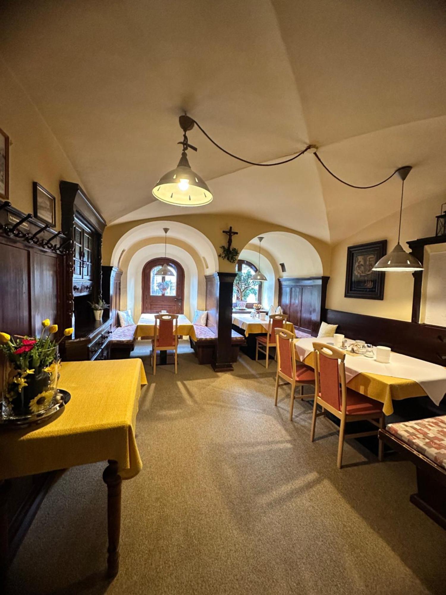 Goldener Adler Bed and Breakfast Scharnitz Buitenkant foto