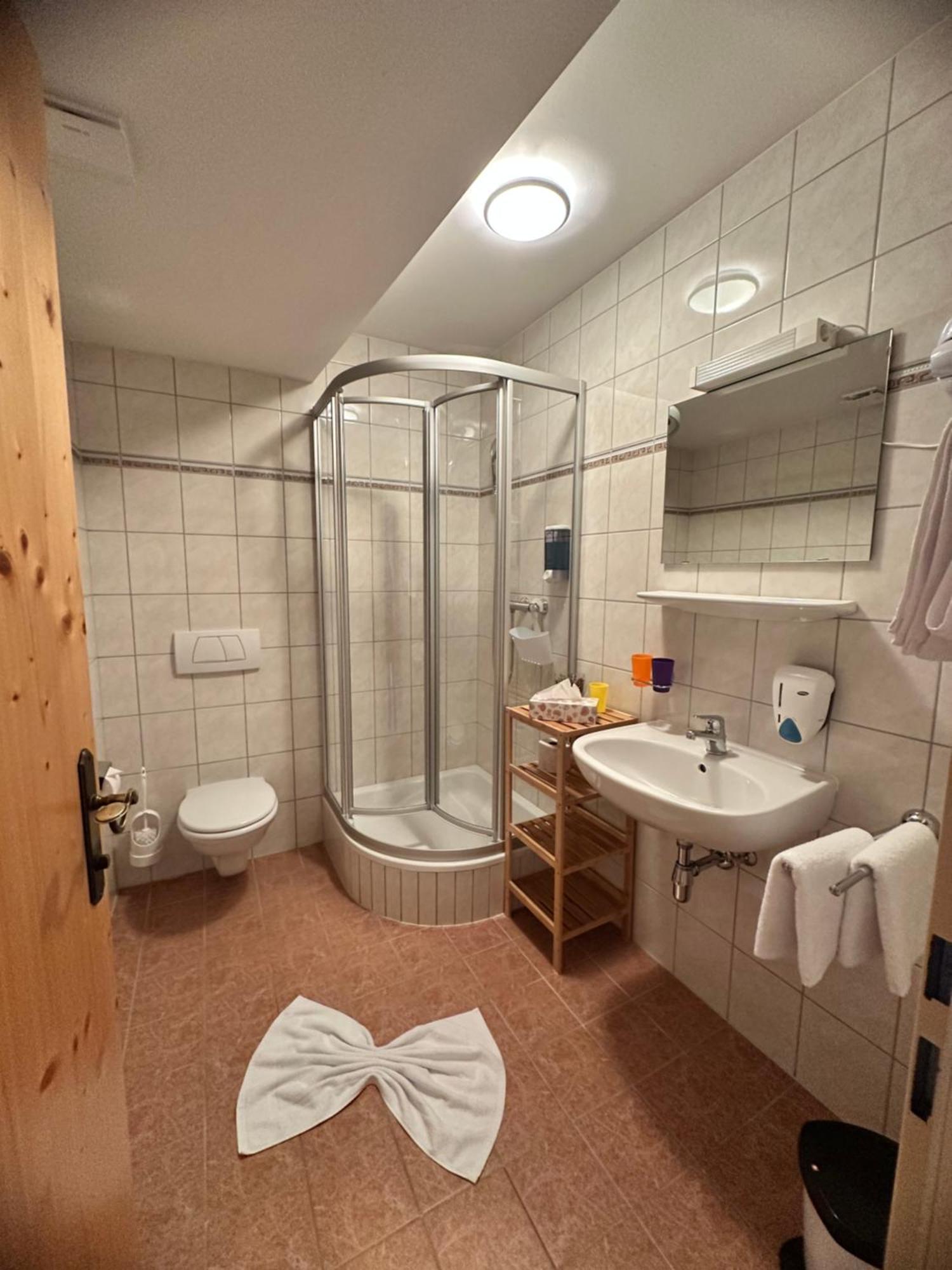 Goldener Adler Bed and Breakfast Scharnitz Buitenkant foto