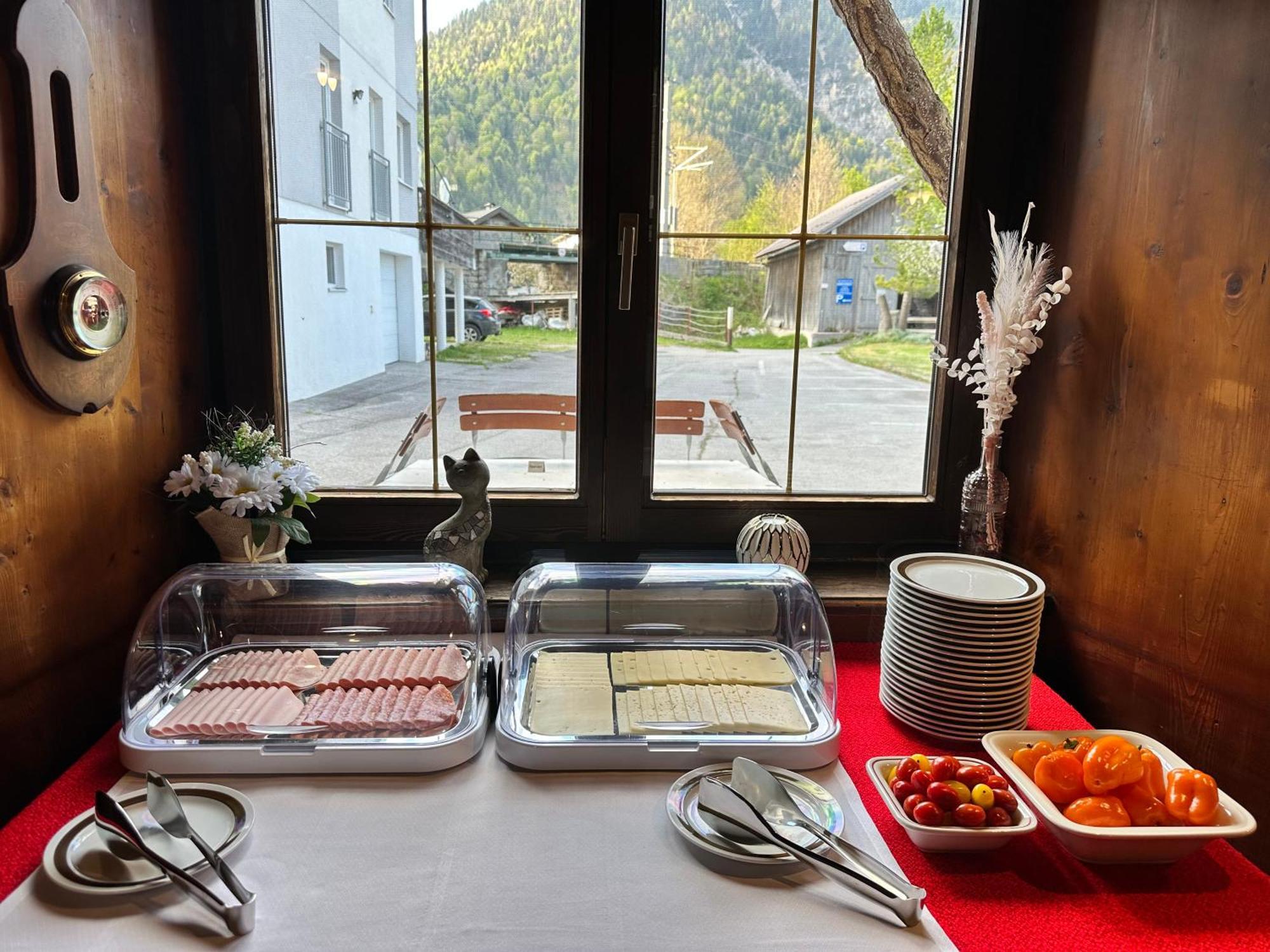 Goldener Adler Bed and Breakfast Scharnitz Buitenkant foto